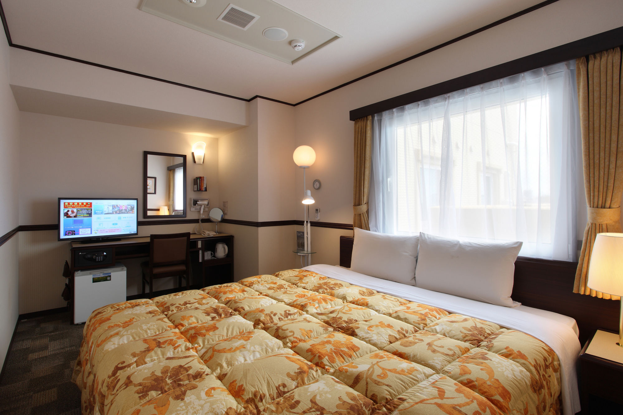 Toyoko Inn Tokyo Shinagawa-Eki Takanawa-Guchi Bagian luar foto